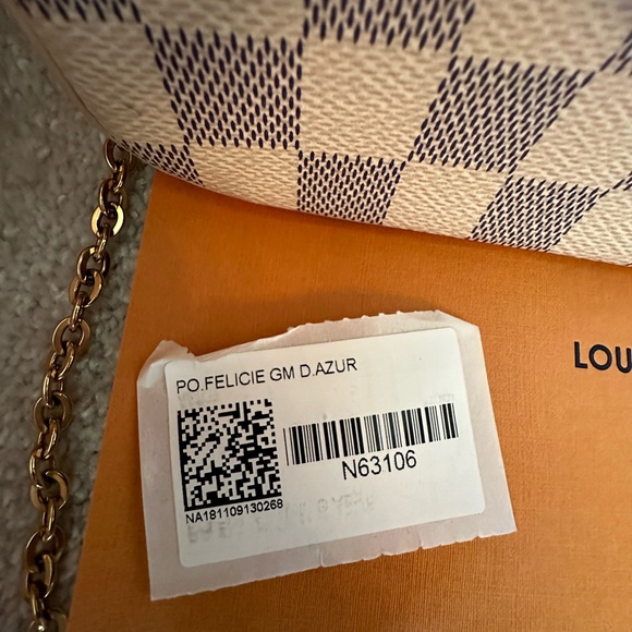Louis Vuitton Pochette Felicie D.Azur - Picture 9 of 14